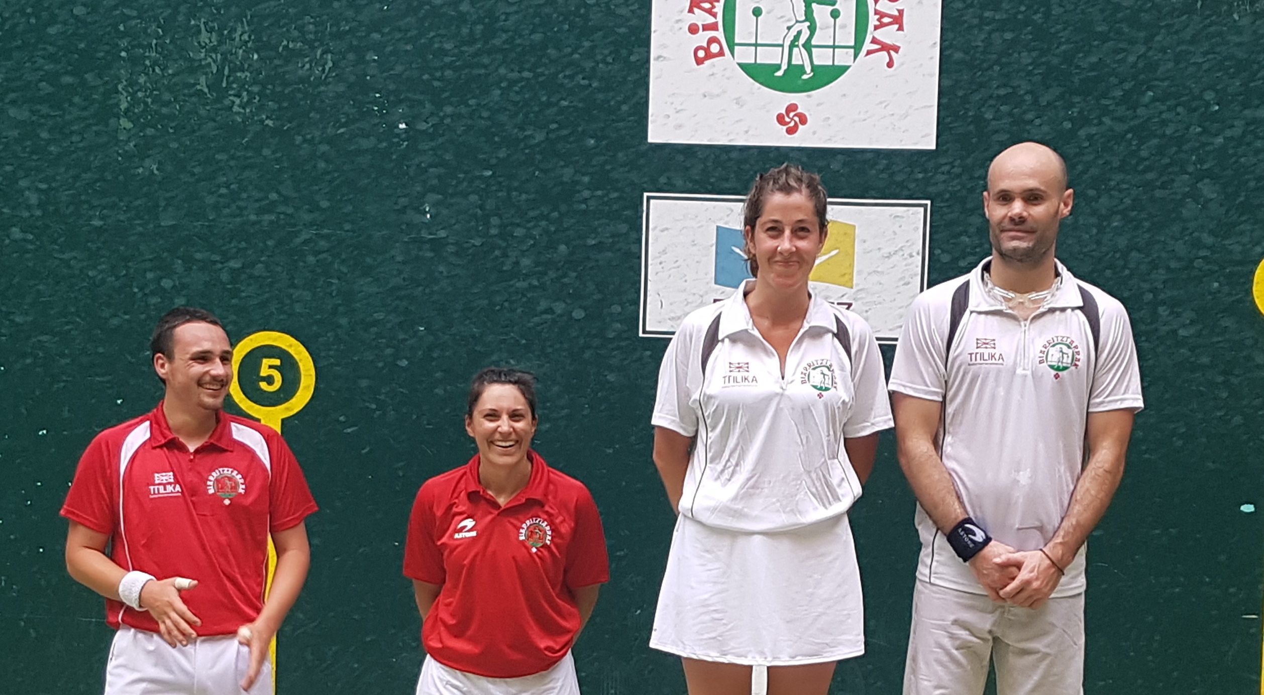 You are currently viewing Carole, Peio, Orbaitz, Nico Txapeldunak