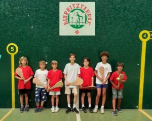 Lire la suite à propos de l’article Jeunes pousses de Biarritztarrak